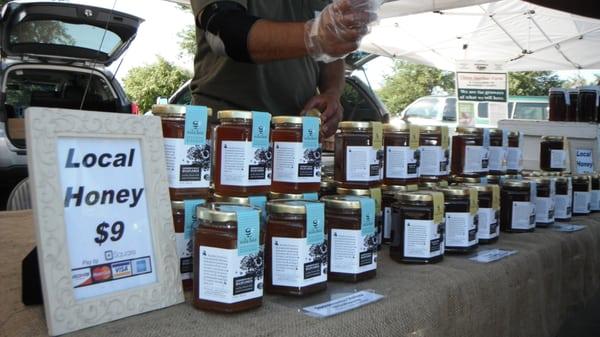 Sacramento Valley Wildflower Honey- "The best honey I ever had"