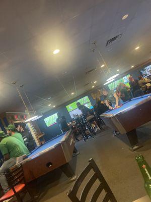 Sunday Footy-  pool - and food