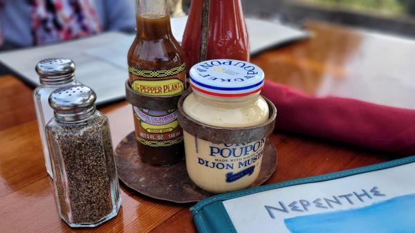 table condiments