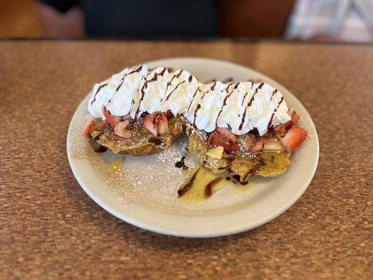 Whiskey croissant