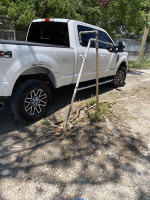 This is the pole in Jose's lot that the attendant hit.