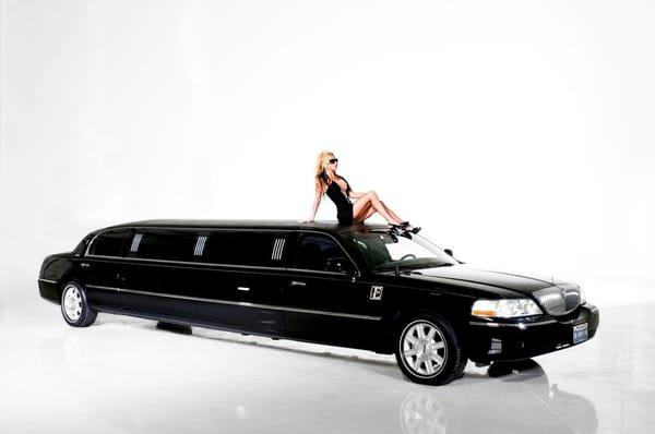 Ultra Limousine