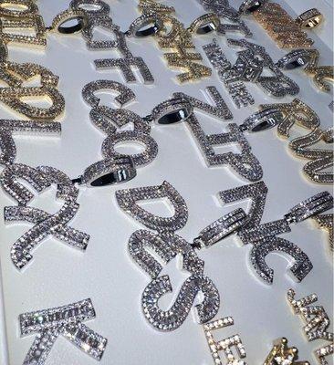 Nameplates. Bling Jewelry.