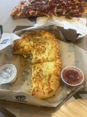 Cheezy bread with ranch and marinara sauce