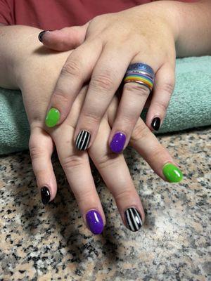 Beetlejuice nails