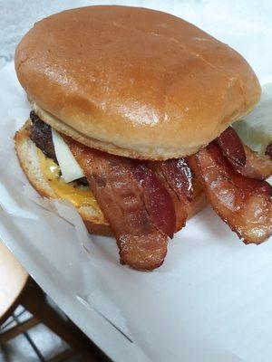 Bacon Cheeseburger