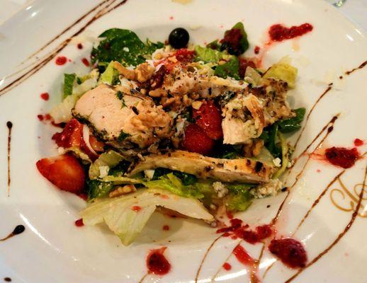 Strawberry Balsamic Chicken Salad