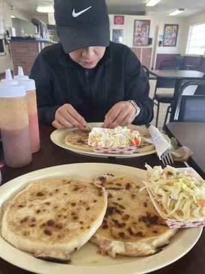 Pupusas revueltas