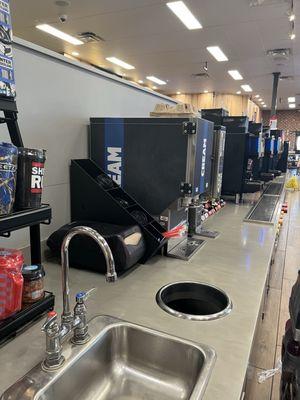 Beverages area #sheetz #orderzsheetz #lancasterpa #preservefootprints