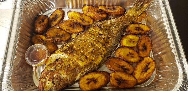 Braised snapper / Plantains