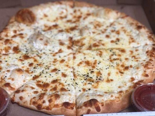 Cheese Pizza with garlic sauce