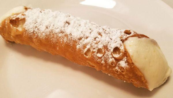 Cannoli!