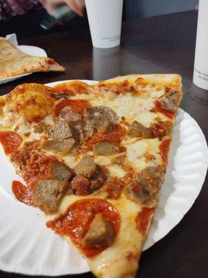 Meat pizza