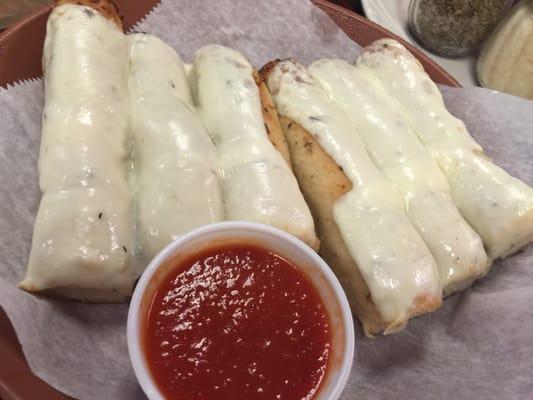 Garlic cheese bread