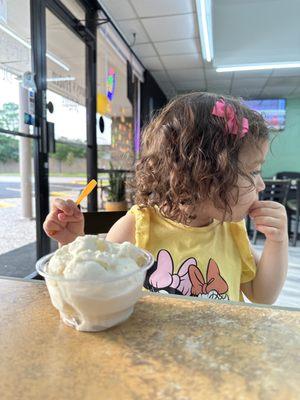 Yummy coconut gelato!