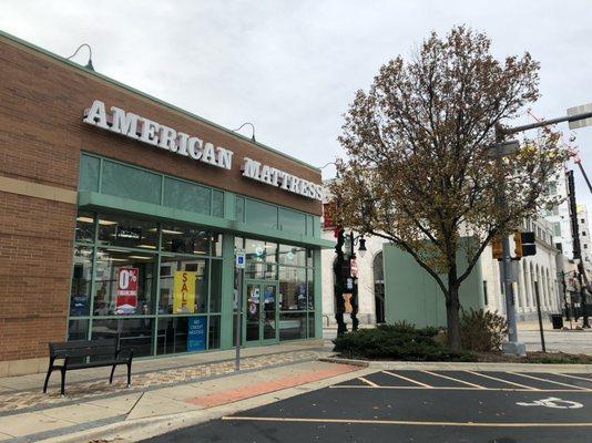 Nice and convenient strip mall storefront.