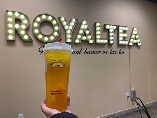 Peach green tea with aloe