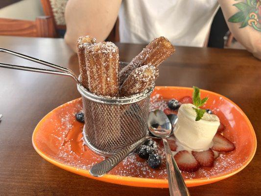 Churros filled with cream. Loved this