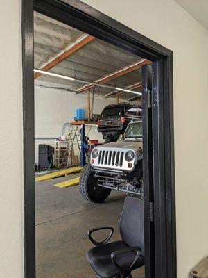 4Runner on the lift