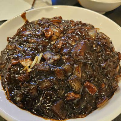 Jajangmyun large (3.75/5)