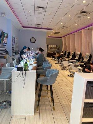 Lotus salon