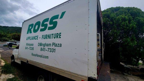 Truck - Delivery/Removal Service $75.00 (05/18/23). @RossApplianceAndMattress #Kalihi #Oahu #Hawaii #Appliances #Mattresses #RentalProperty