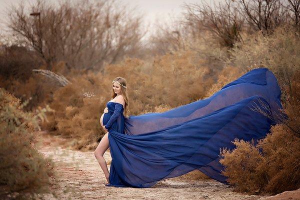 henderson maternity photographer marie grantham photography captures stunning images of mama to be in a gorgeous maternity gown