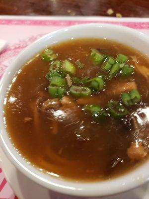 Vegetable hot and sour soup