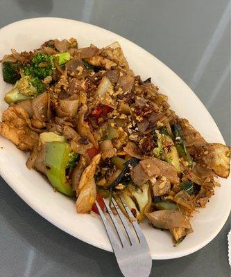 Pad kee mao w/ chicken