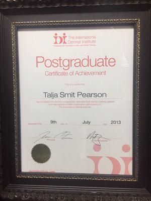 The International Dermal Institute 100 Hour Post Graduate Certification. July 2013