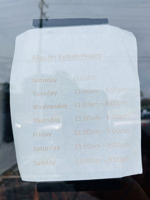 Opening hours (April 2022)