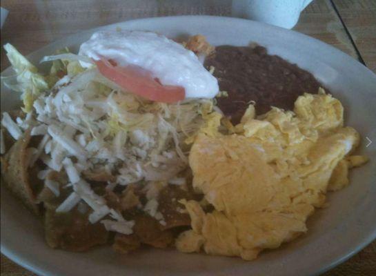 Chilaquiles w/green sauce