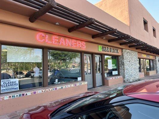 Classic Cleaners