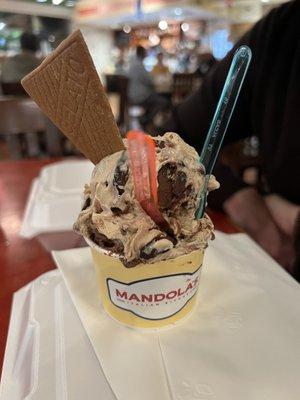 Tiramisu & Dark Choc gelato