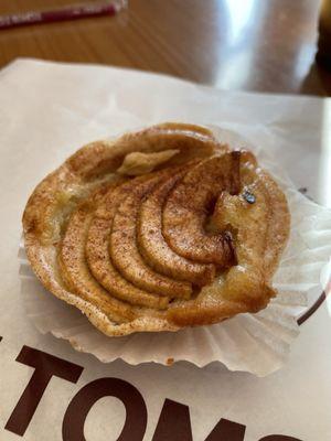 Mini Apple Pie (TikTok: @justandyvu)