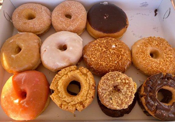 Variety pack. The coconut cream filled donut was off the chart delicious!