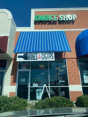 Smoke shop