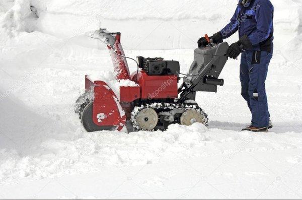 We offer snow removal service from your property or properties, contact us for estimates per visit or per season !!!