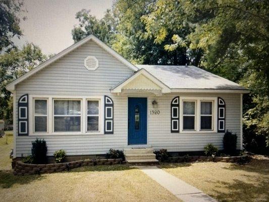 This is my mother's doll house!