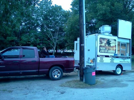 Picture of the Taco trailer!