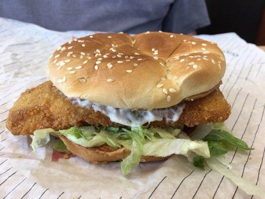 Crispy fish sandwich