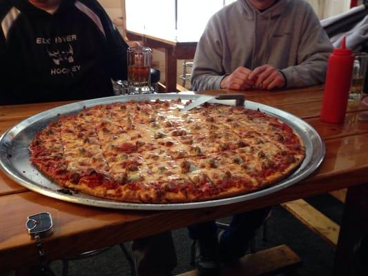 24" pizza