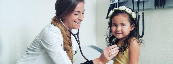 Neighborhood Healthcare patient and doctor