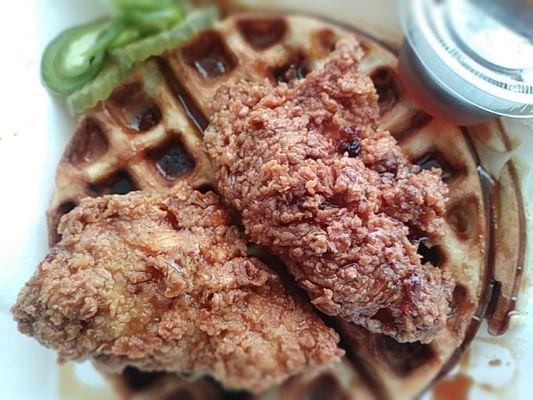 Chicken & Waffles (Sunday brunch)