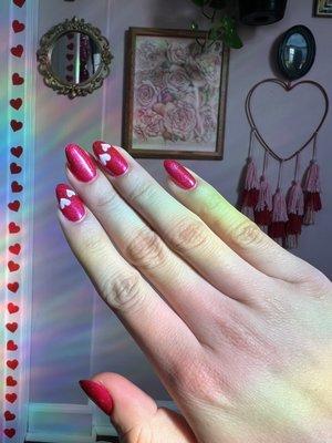 gel no chip valentine's day themed manicure