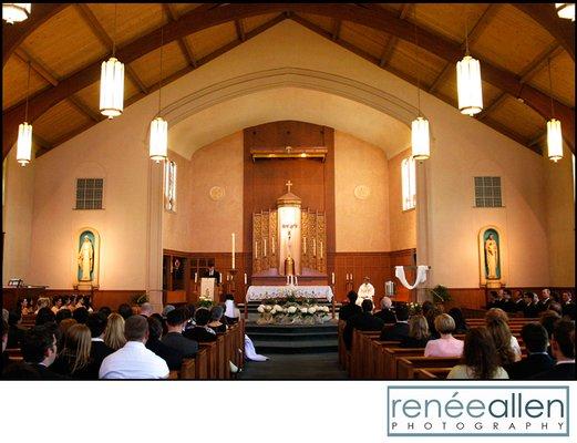 reneeallenphotography.com - Inside of church