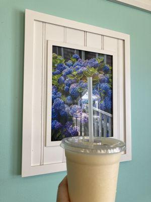 Smoothie and some of the interior decor