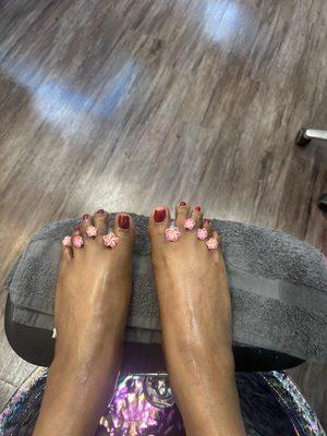 Deluxe pedicure