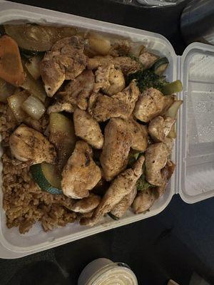 Lots of chicken, rice and vegetables! Plenty for 3 meals for me!