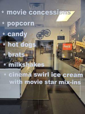 Lauren's Showtime Popcorn & Movie Concessions